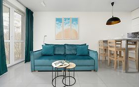 Apartment Rakowska Warsaw Włochy by Renters